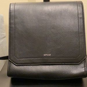 Matt & Nat Mercy Dwell Backpack//black